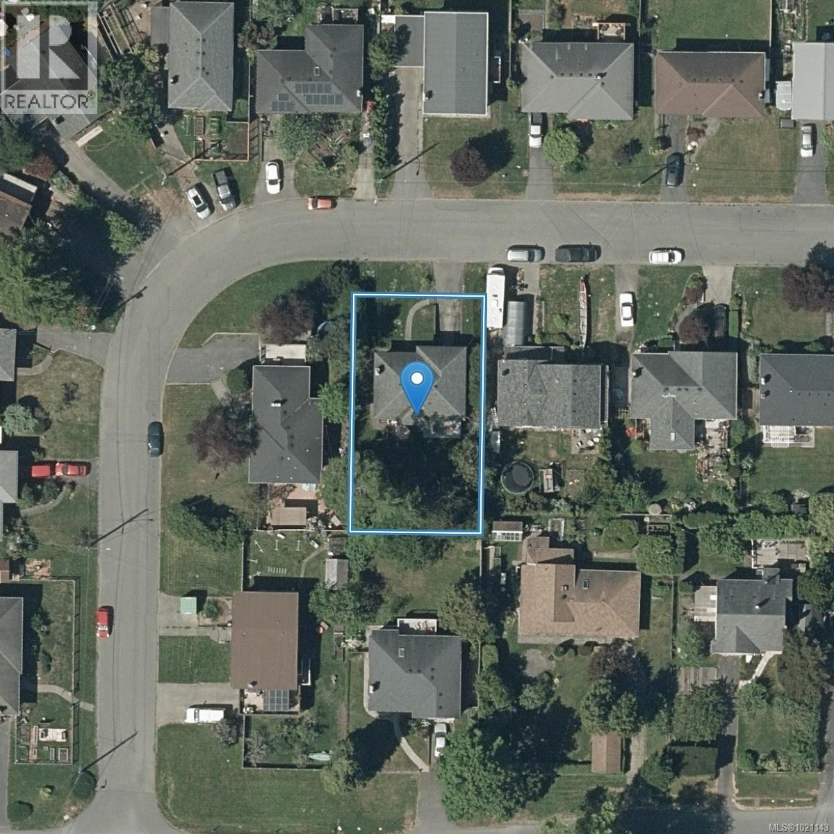  3375 Kingsley Place, Saanich