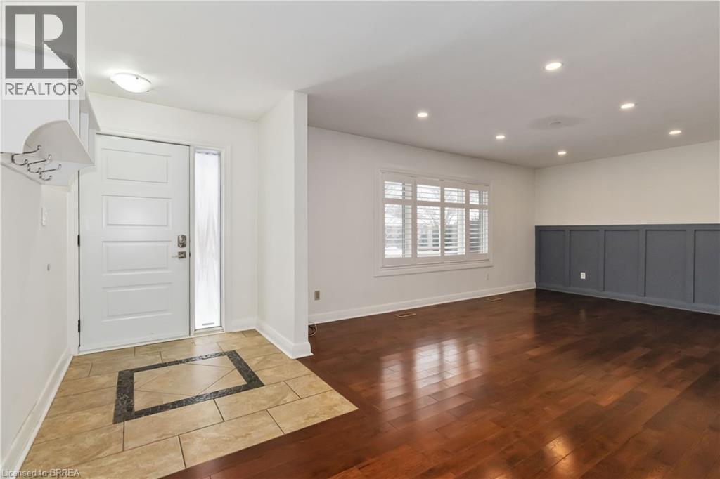 10 ALBEMARLE Street - Photo 5 of 29, Brantford, Ontario