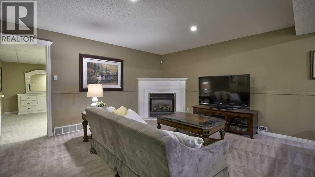 Single Family House Bungalow for Sale in  Sierra Morena Green SW Signal Hill Calgary 