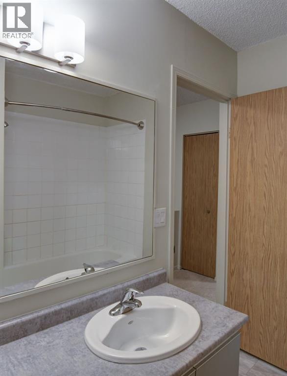 Single Family House Multi-level for Sale in    Street SW Lower Mount Royal Calgary 