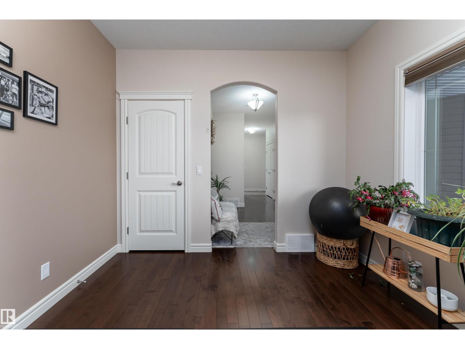 22 VALE TC, Fort Saskatchewan