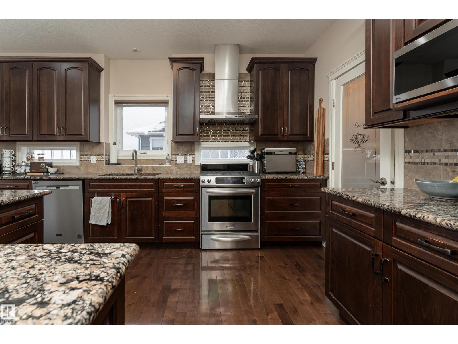 22 VALE TC, Fort Saskatchewan