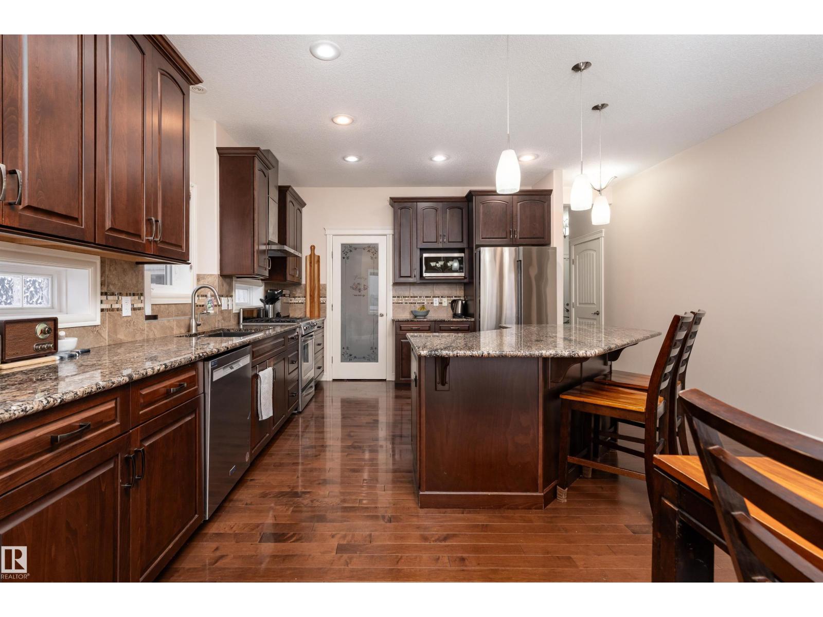 22 VALE TC, Fort Saskatchewan