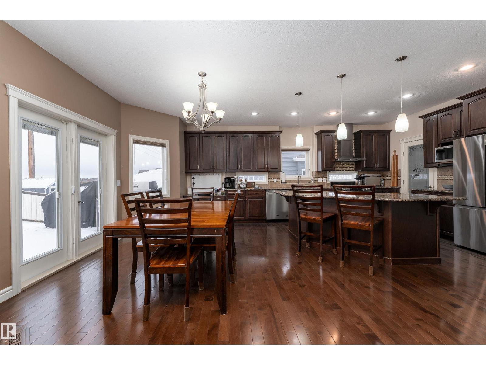 22 VALE TC, Fort Saskatchewan