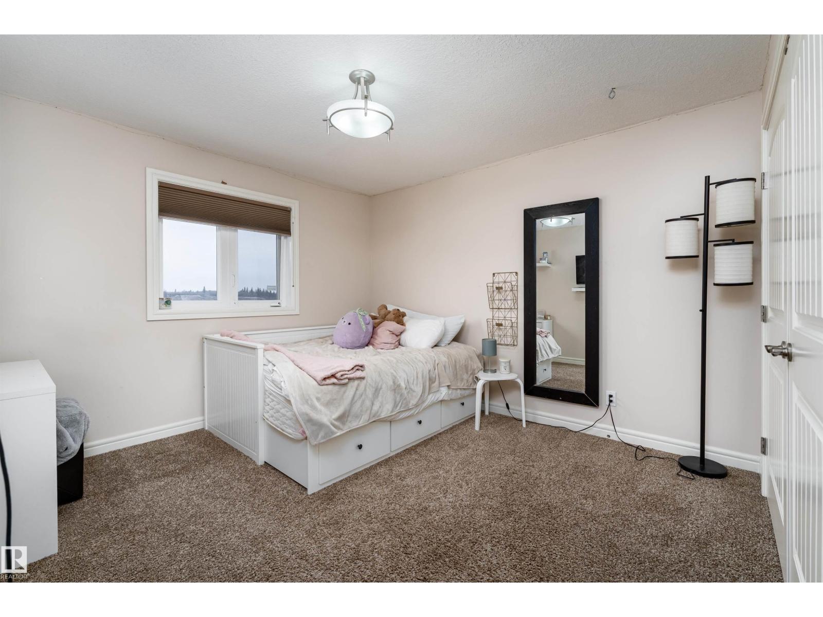 22 VALE TC, Fort Saskatchewan