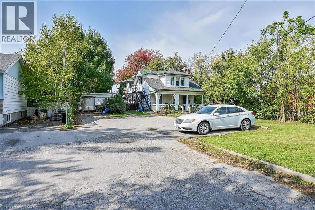 942 UPPER GAGE AVENUE - 3