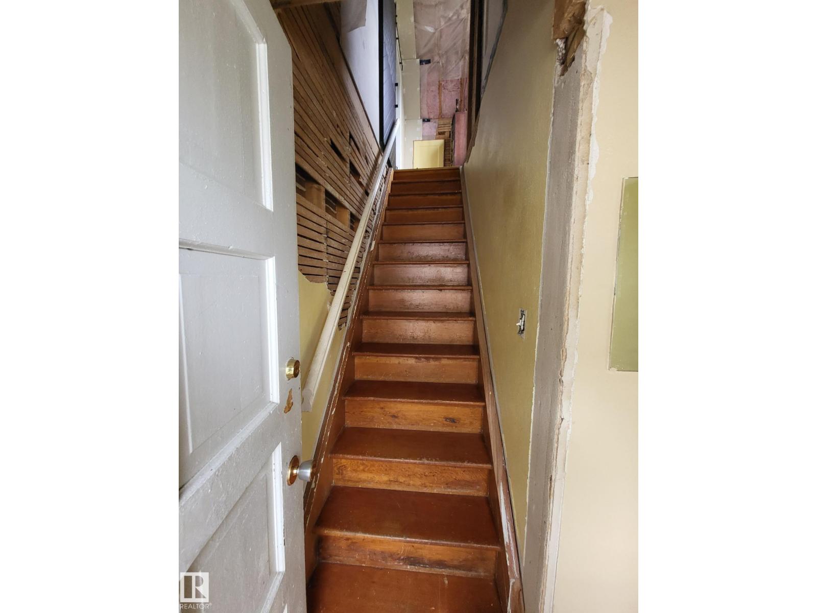 11515 101 ST NW NW, Edmonton