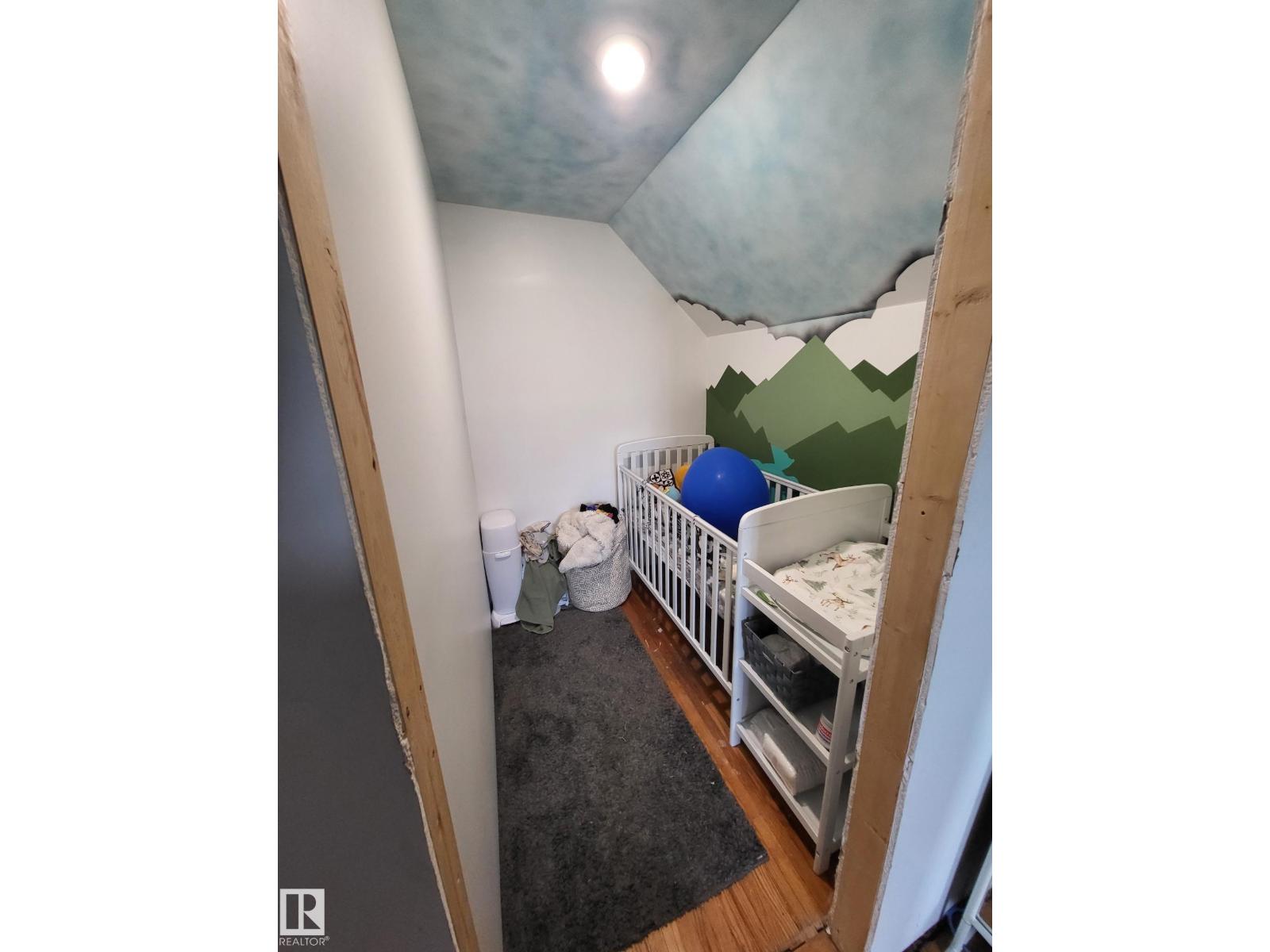 11515 101 ST NW NW, Edmonton