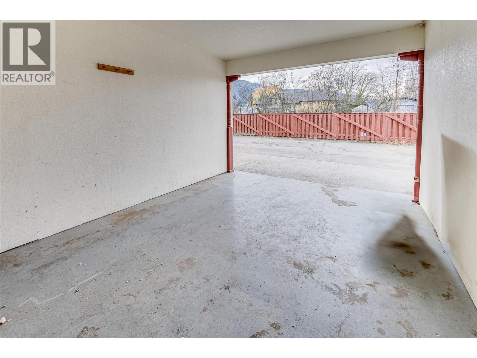 2620 Pleasant Valley Road Unit# 9, Armstrong