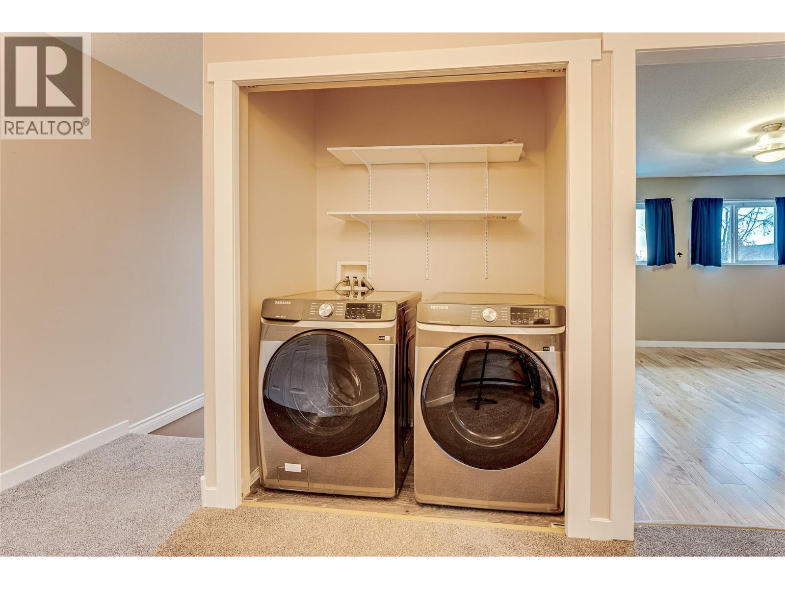 2620 Pleasant Valley Road Unit# 9, Armstrong