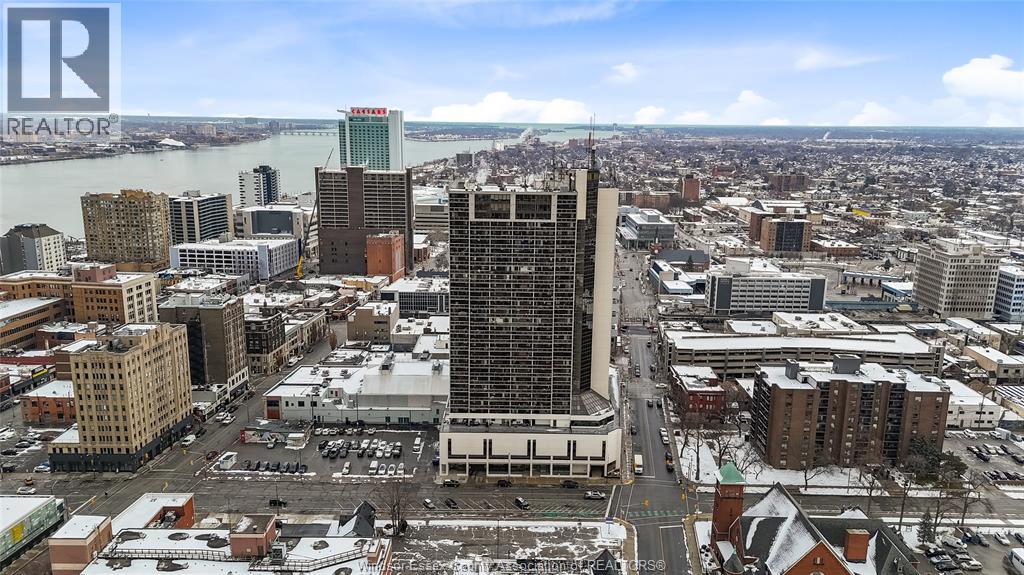 150 PARK Unit# 802 - Photo 2 of 17, Windsor, Ontario