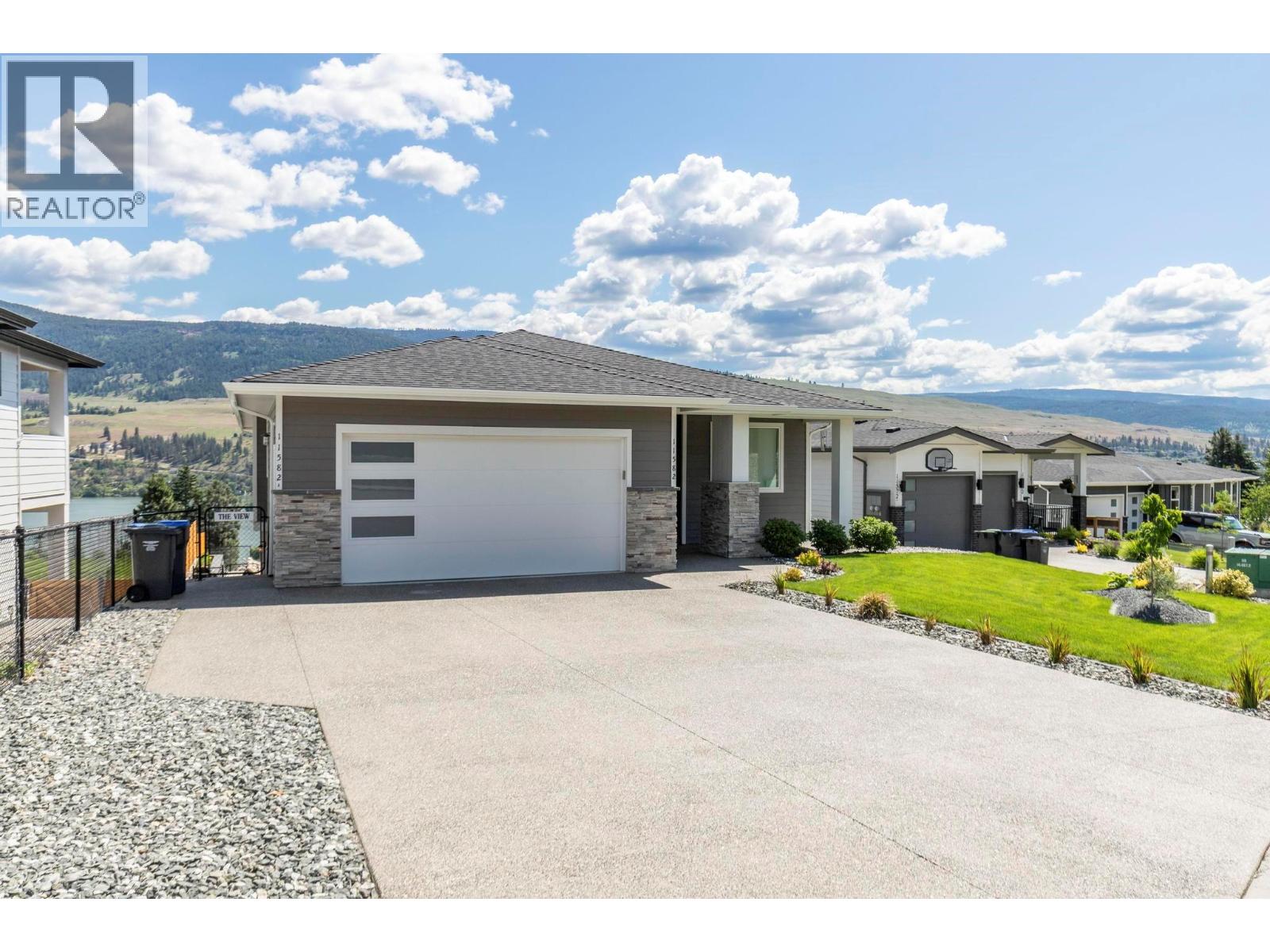  11582 Middleton Road South, Lake Country