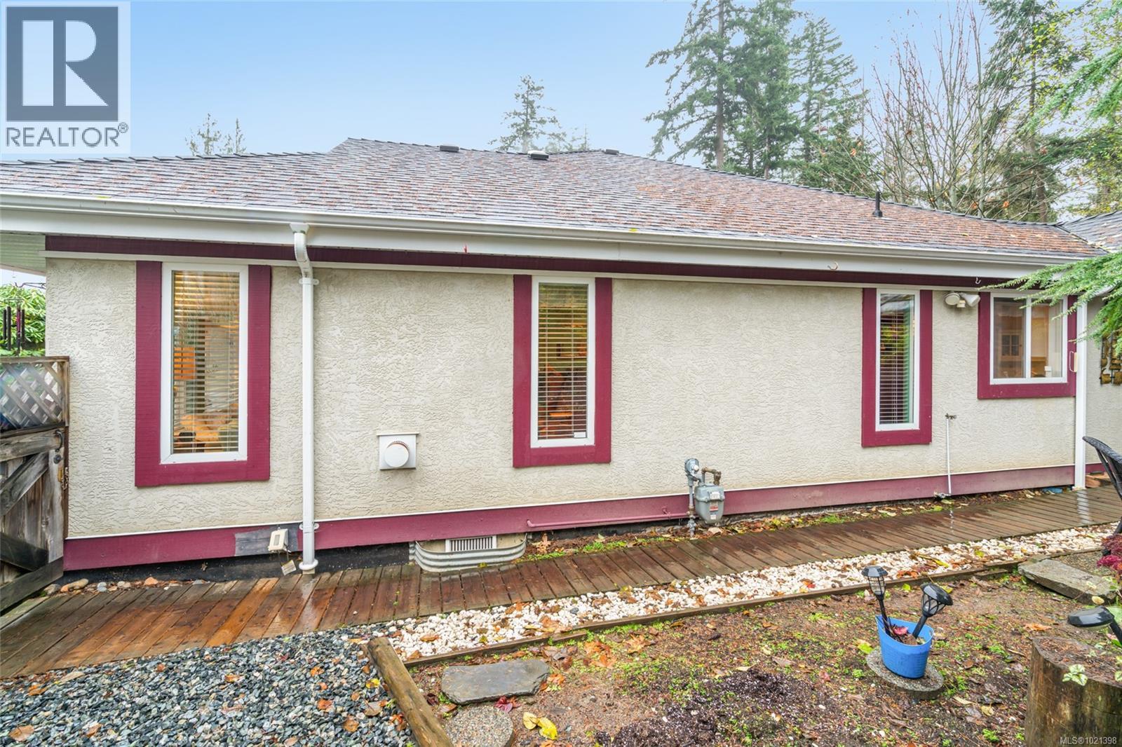 83 Bridgewater Lane, Parksville