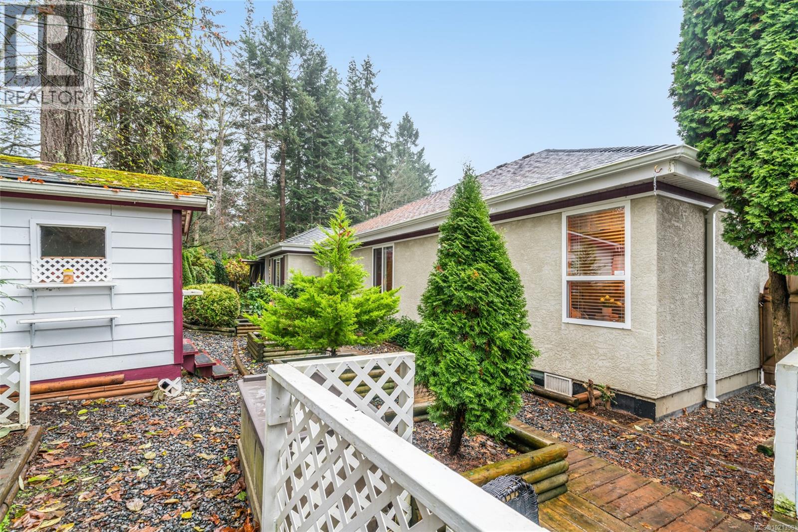 83 Bridgewater Lane, Parksville