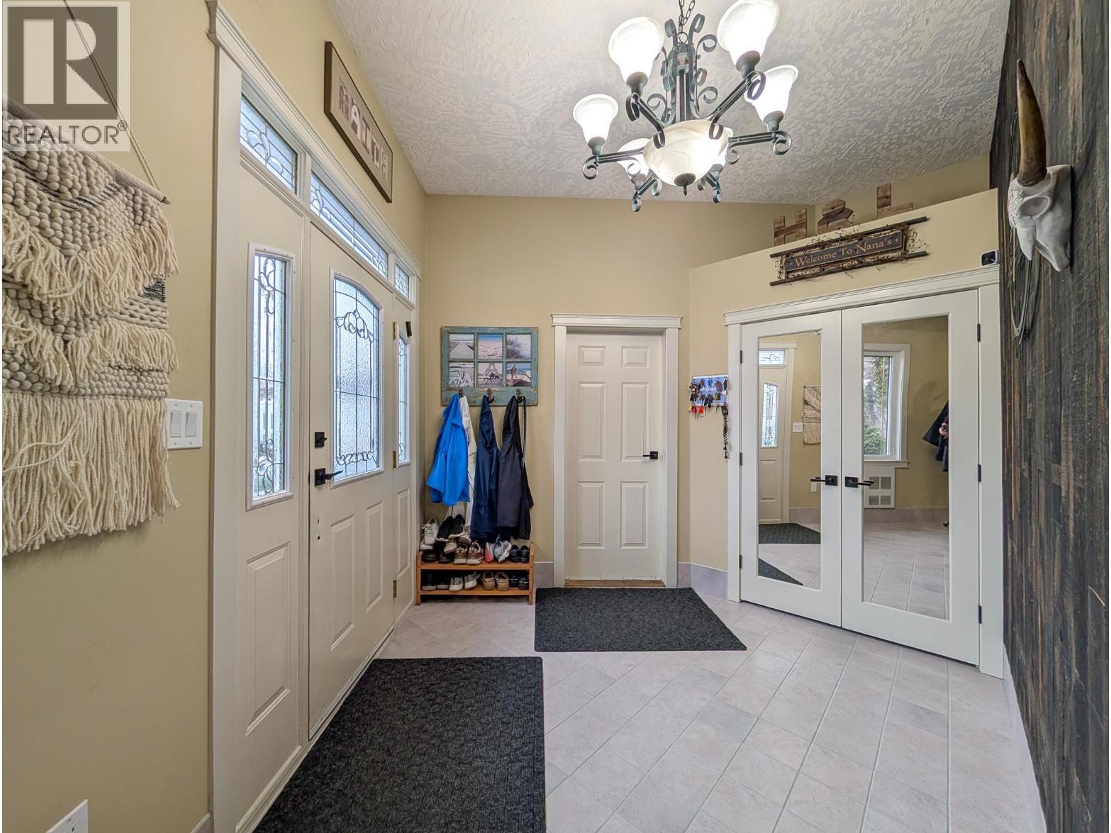 11400 MAURAEN DRIVE, Prince George