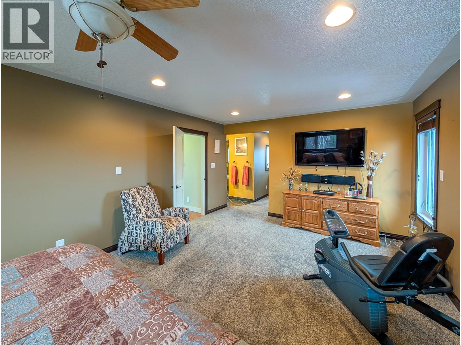 11400 MAURAEN DRIVE, Prince George