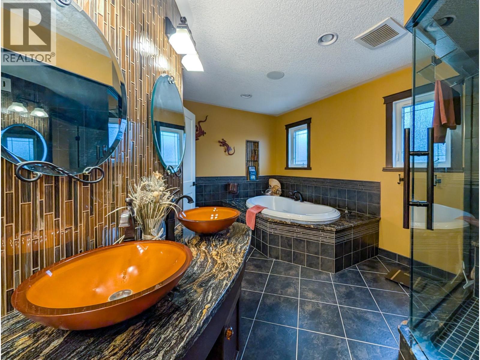 11400 MAURAEN DRIVE, Prince George