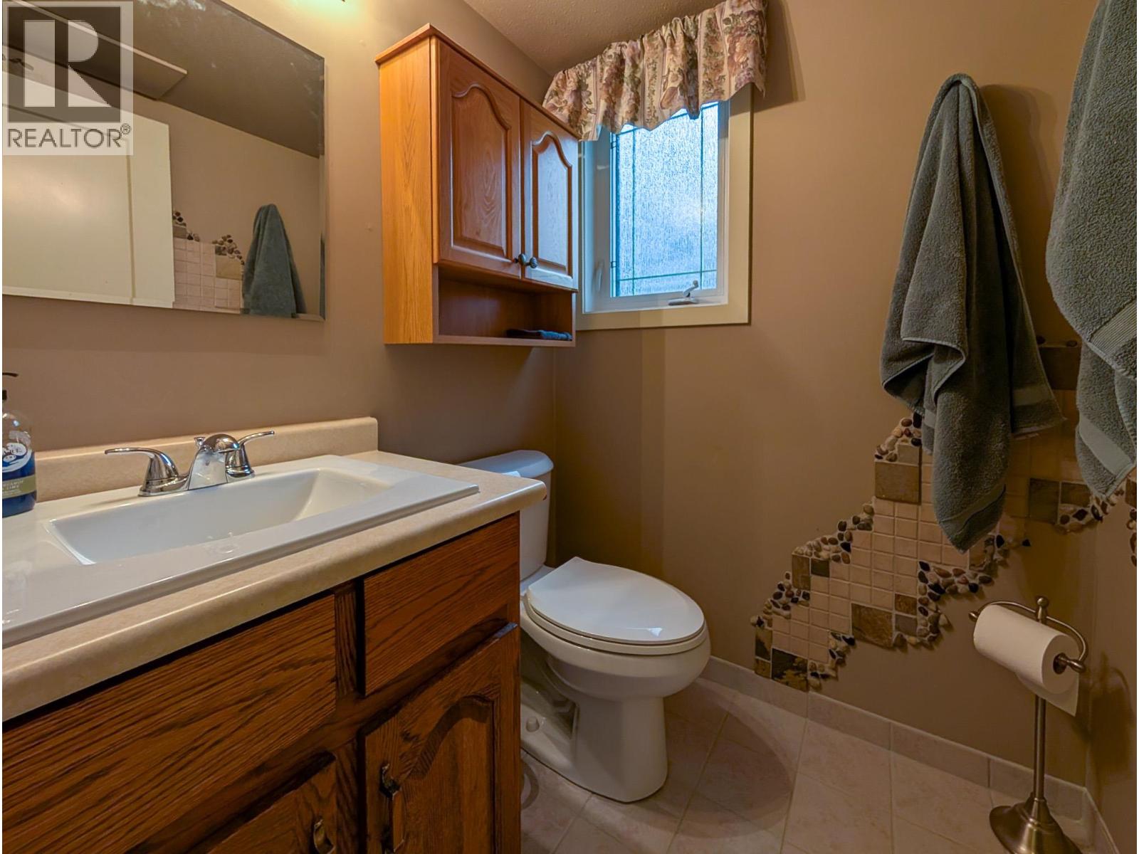 11400 MAURAEN DRIVE, Prince George