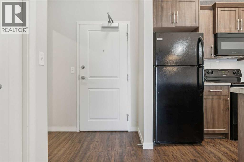 101 Sunset Drive, Cochrane