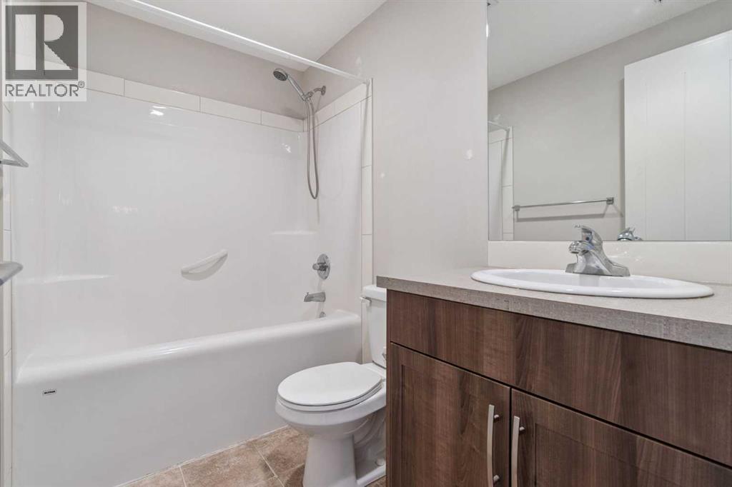 101 Sunset Drive, Cochrane