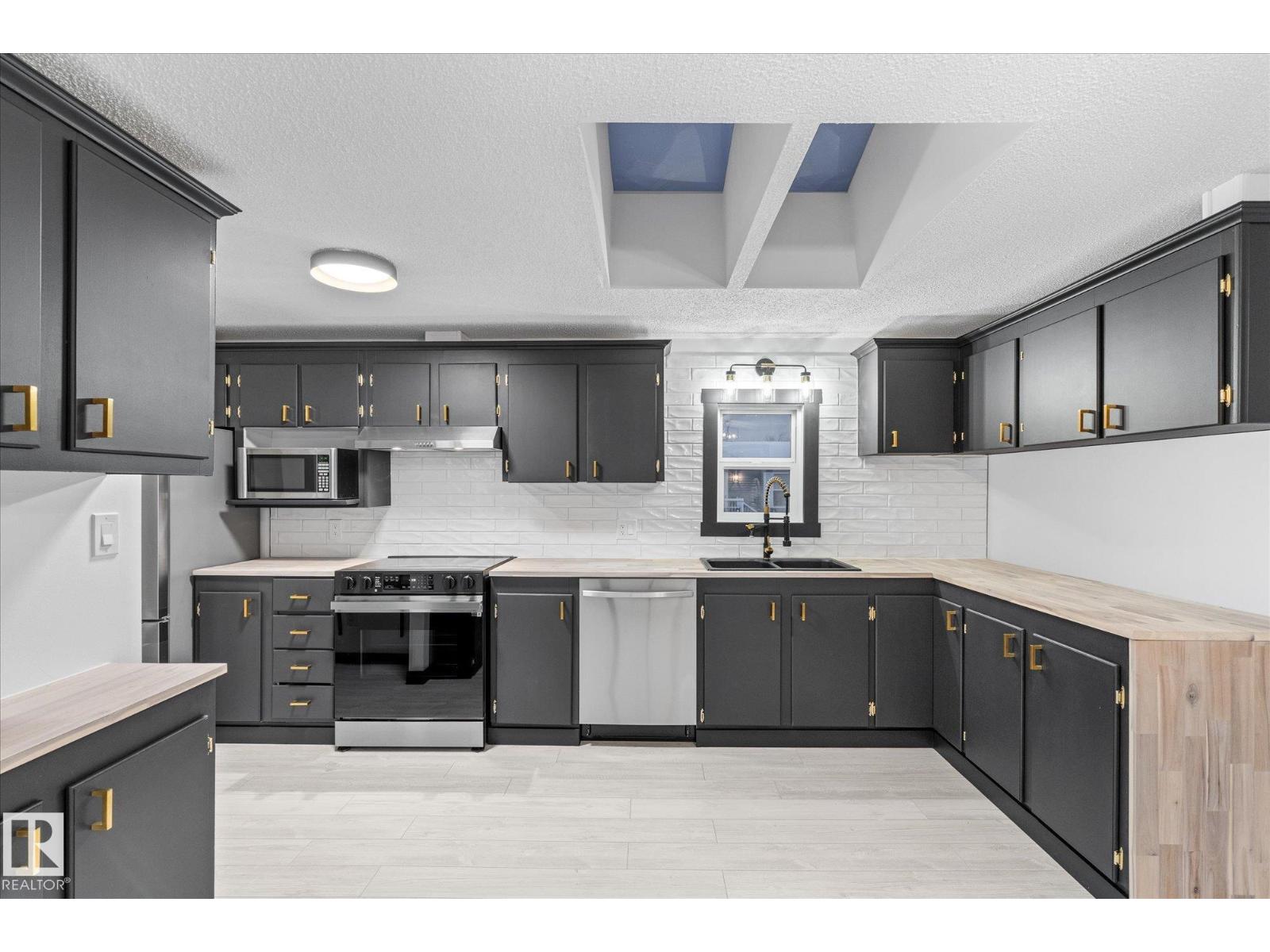 835 53222 Range Road 272, Rural Parkland County