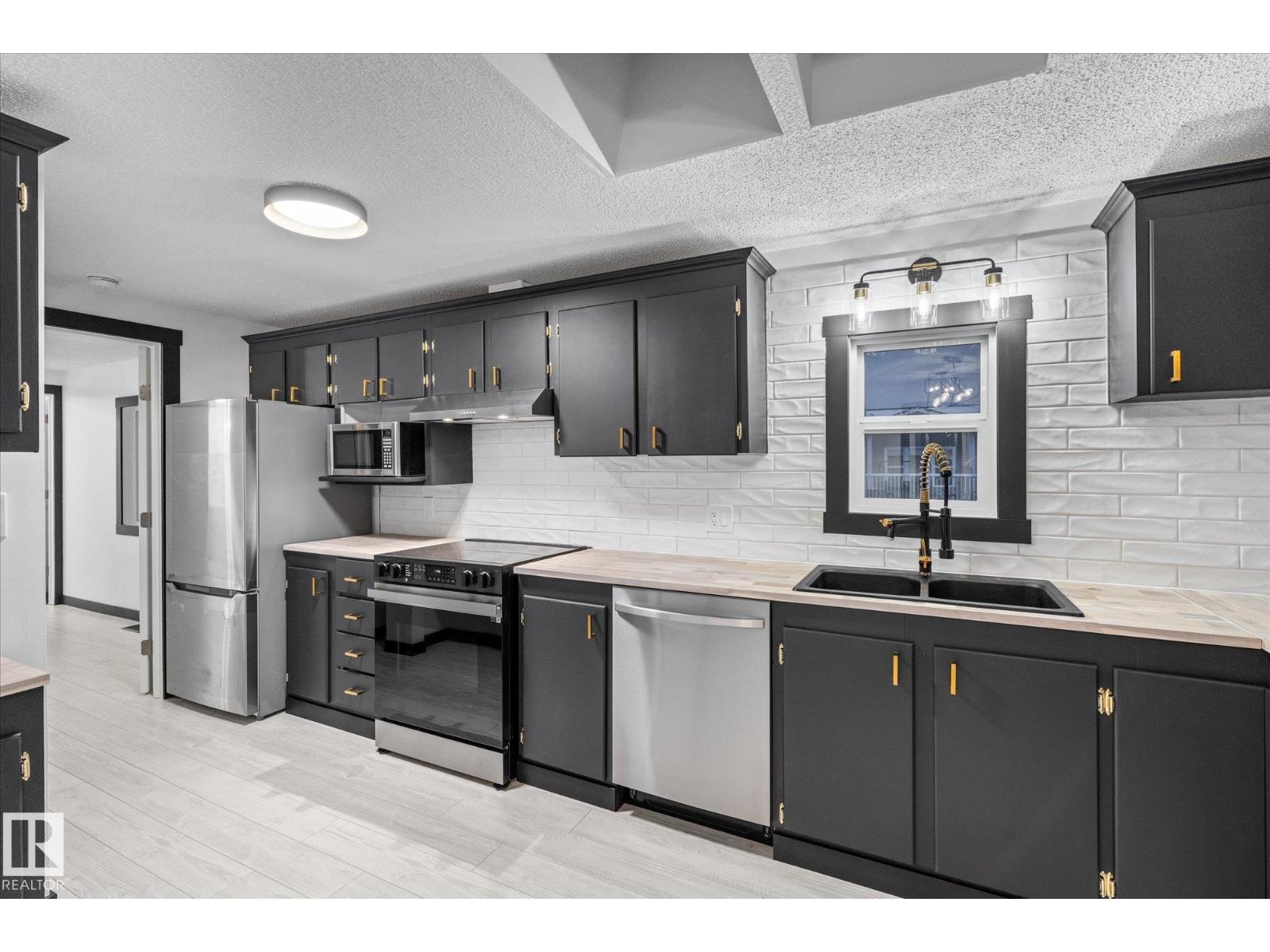 835 53222 Range Road 272, Rural Parkland County