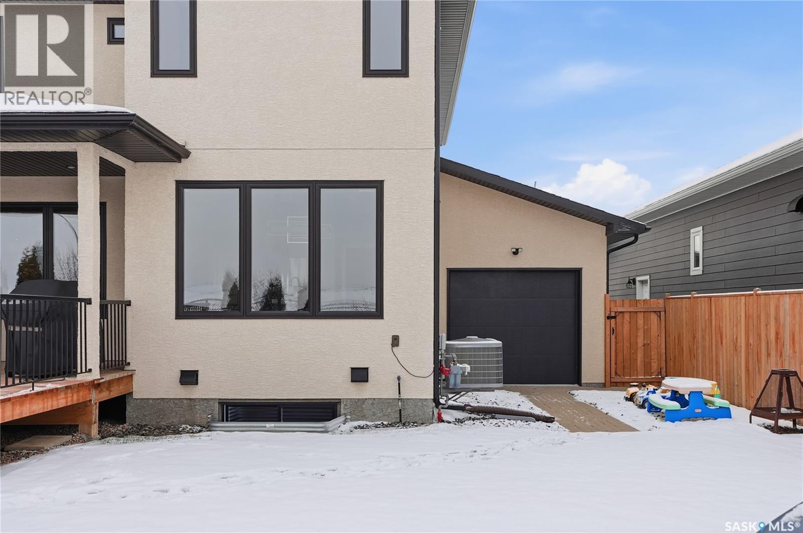 Single Family House 2 Level for Sale in  Mahabir COURT Saskatoon 