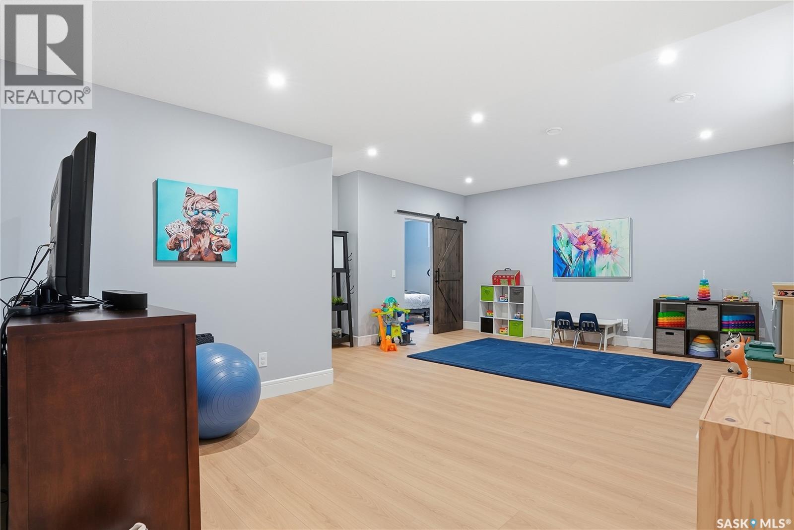 Single Family House 2 Level for Sale in  Mahabir COURT Saskatoon 