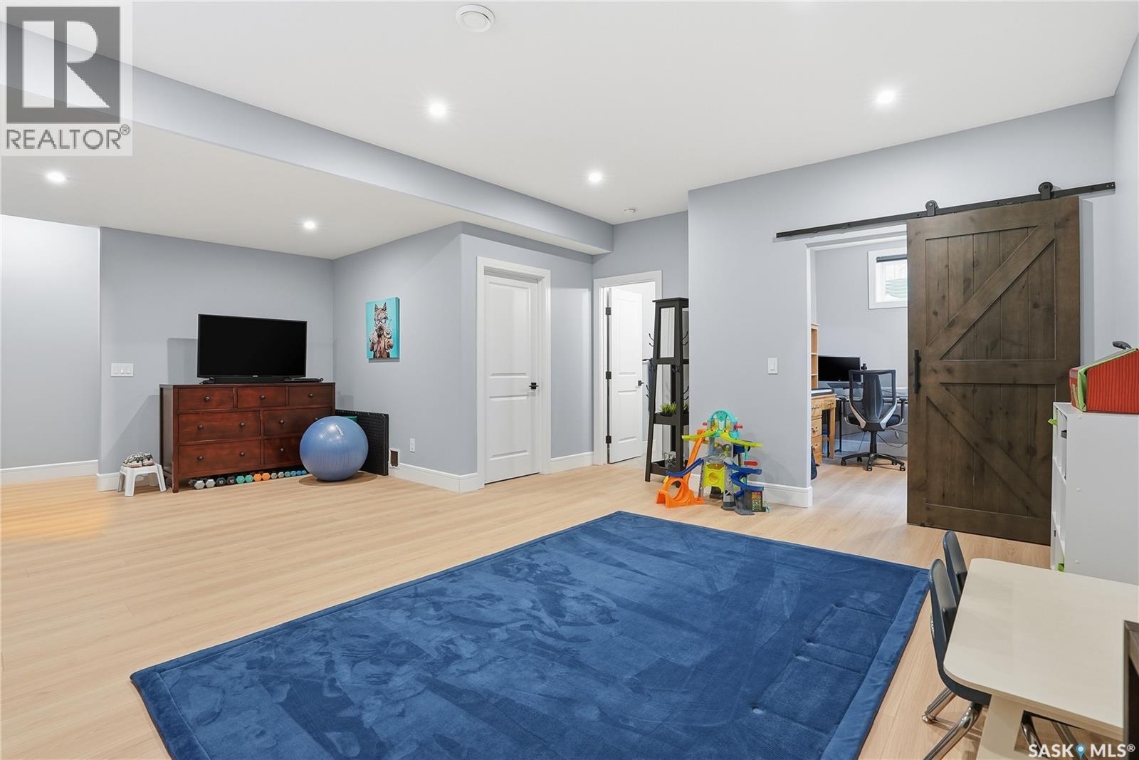 Single Family House 2 Level for Sale in  Mahabir COURT Saskatoon 