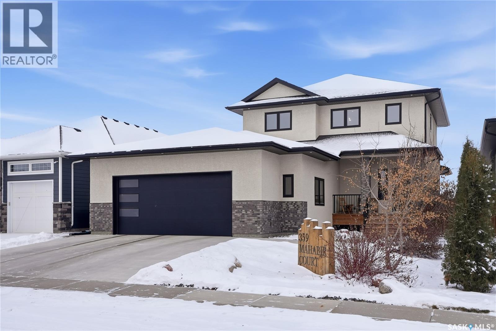 Single Family House 2 Level for Sale in  Mahabir COURT Saskatoon 