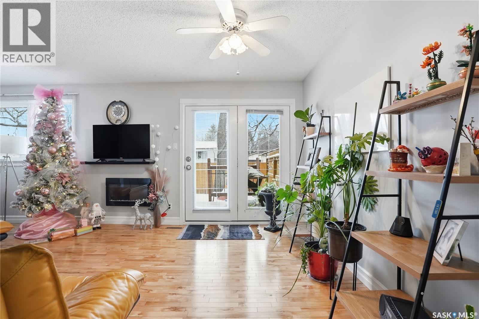 Single Family House 2 Level for Sale in   Haight CRESCENT Saskatoon 