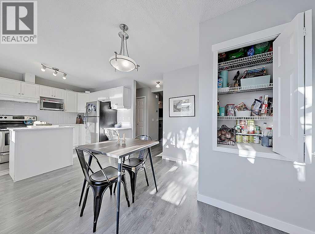 Single Family House for Sale in    Avenue NE Tuxedo Park Calgary 