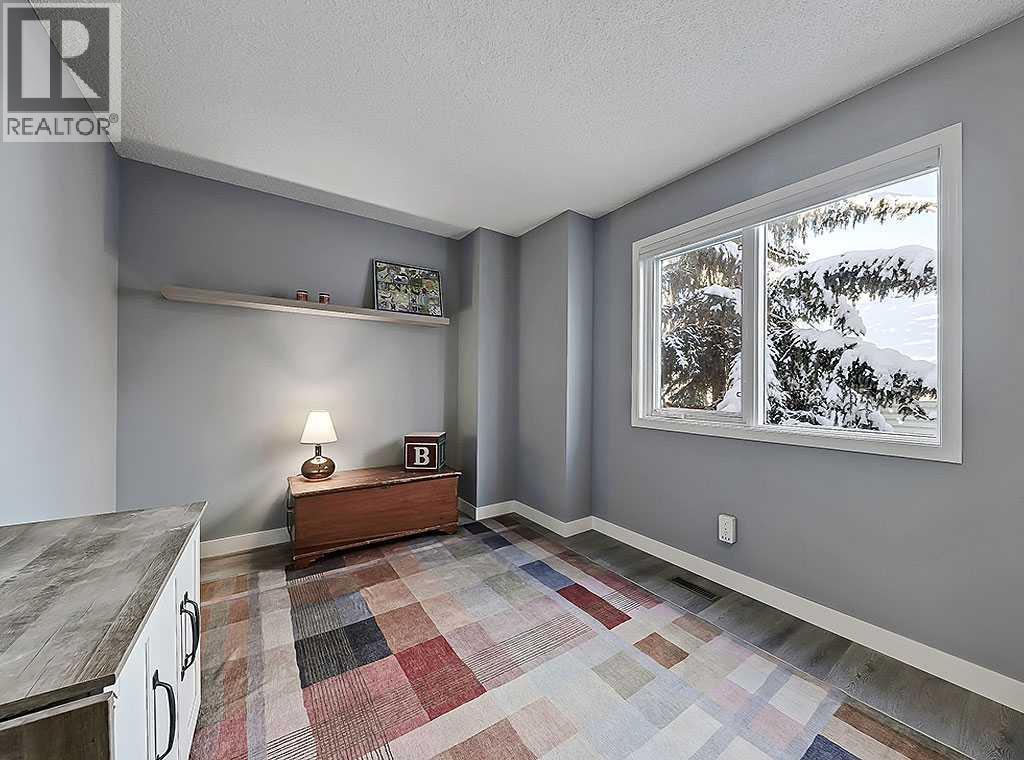 3, 119 23 Avenue NE, Calgary, Alberta