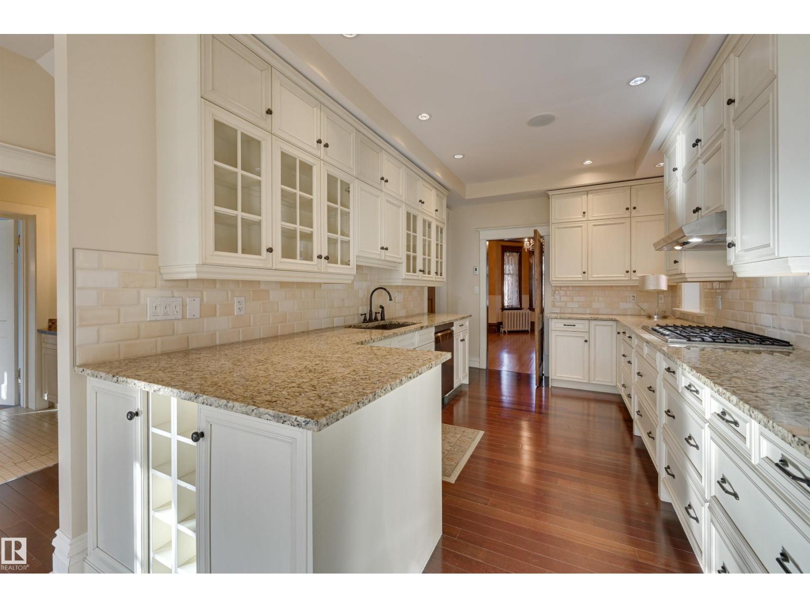 10317 VILLA AV NW, Edmonton