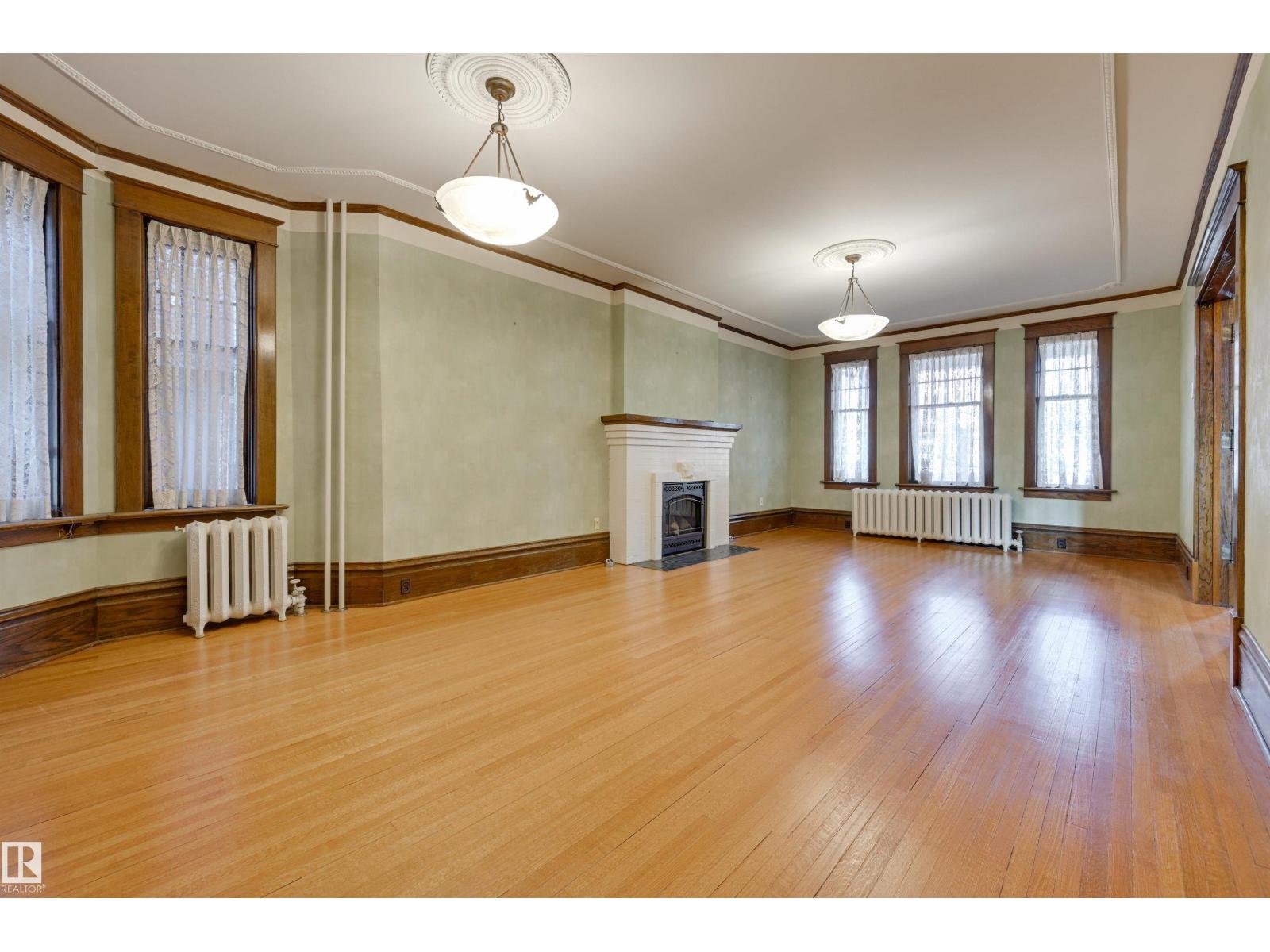 10317 VILLA AV NW, Edmonton