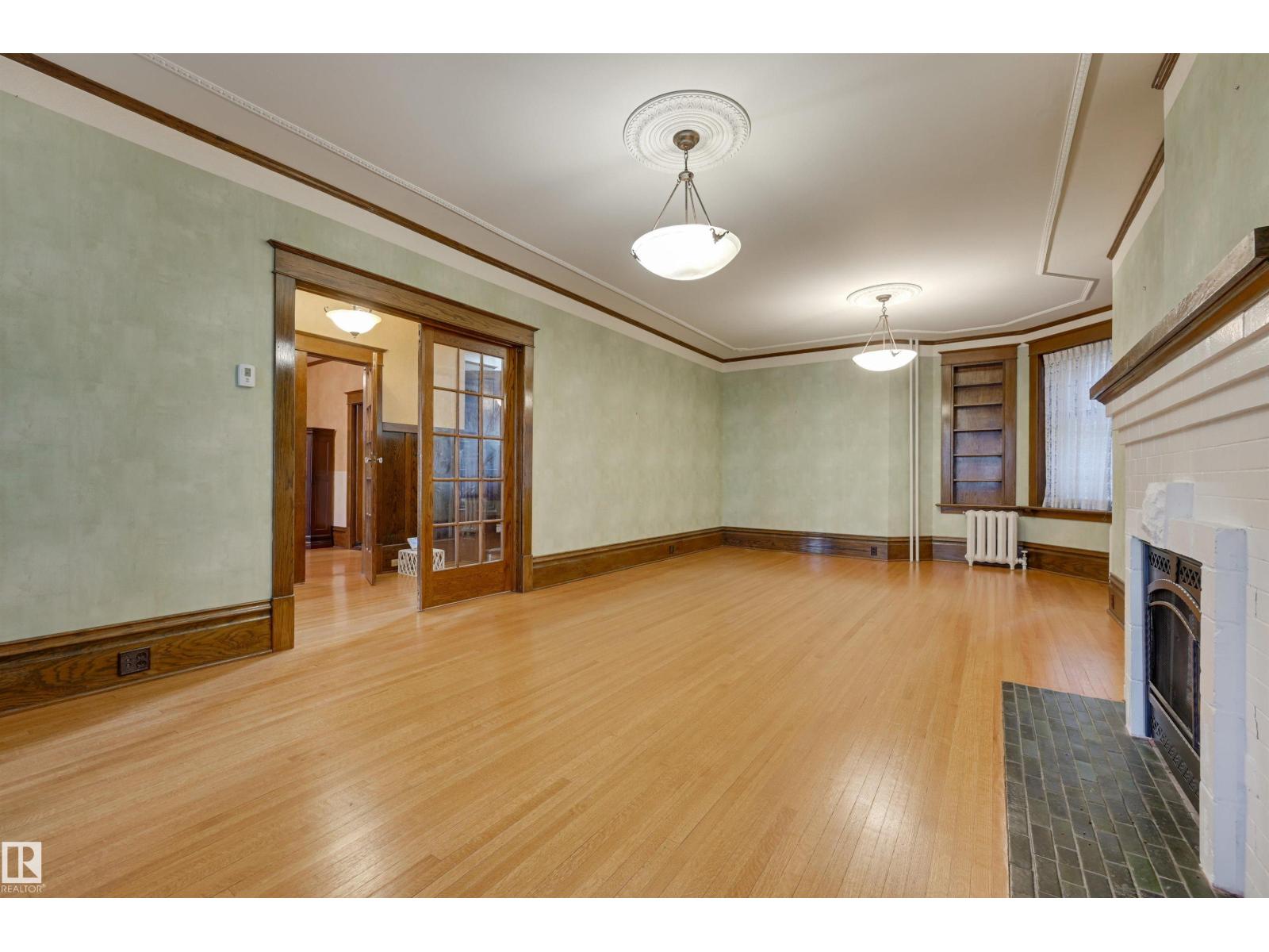 10317 VILLA AV NW, Edmonton