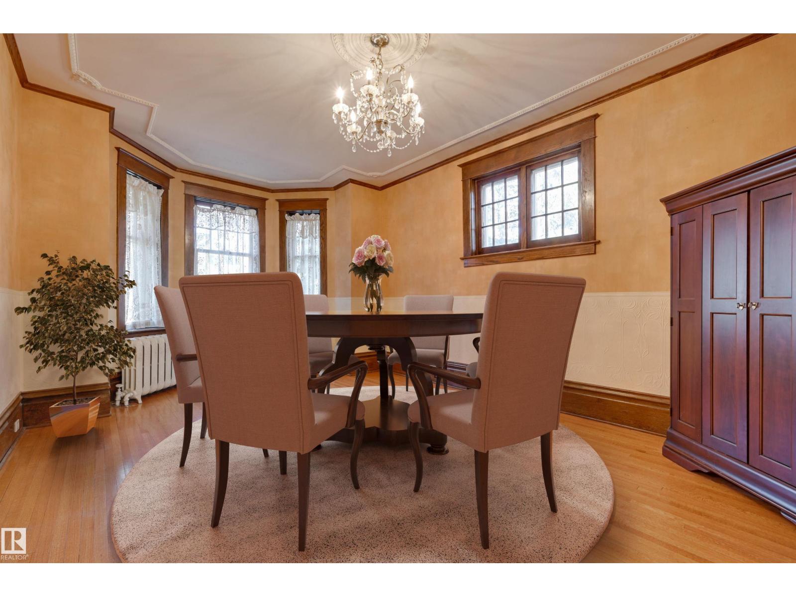 10317 VILLA AV NW, Edmonton