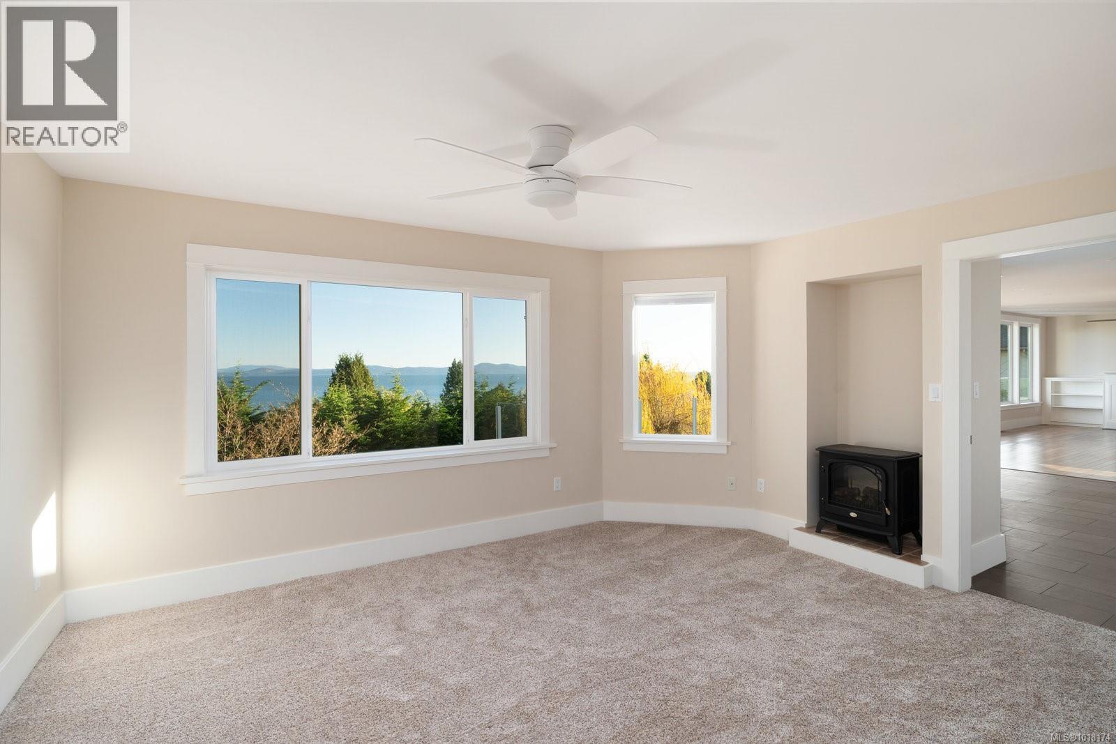  5055 Lochside Drive, Saanich