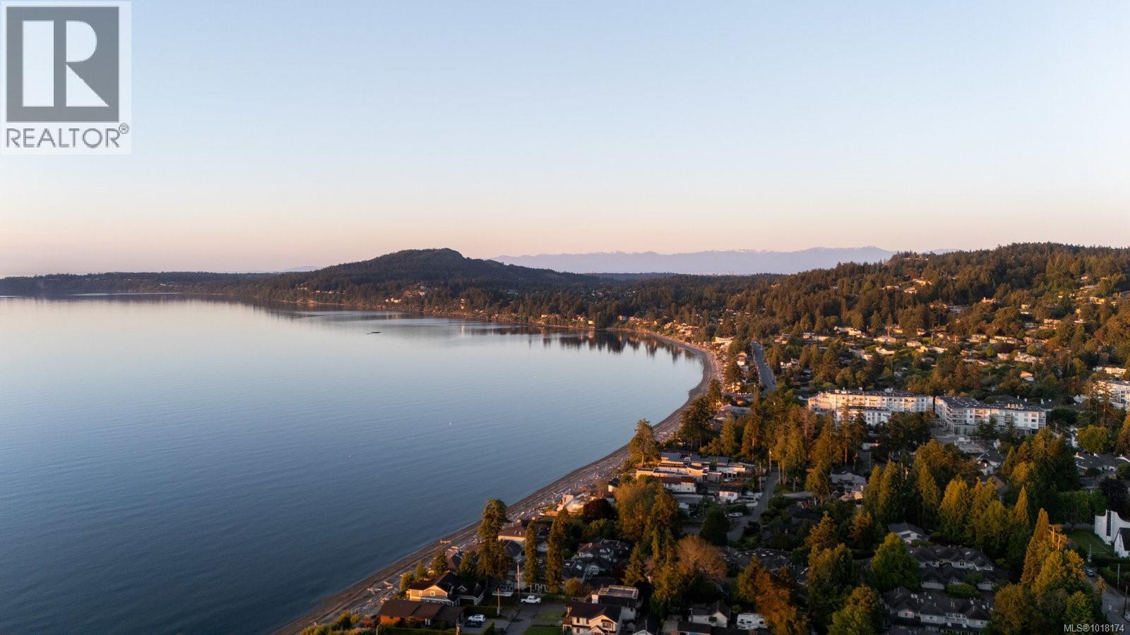  5055 Lochside Drive, Saanich