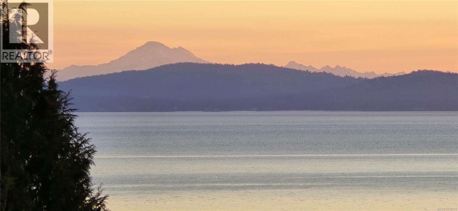  5055 Lochside Drive, Saanich