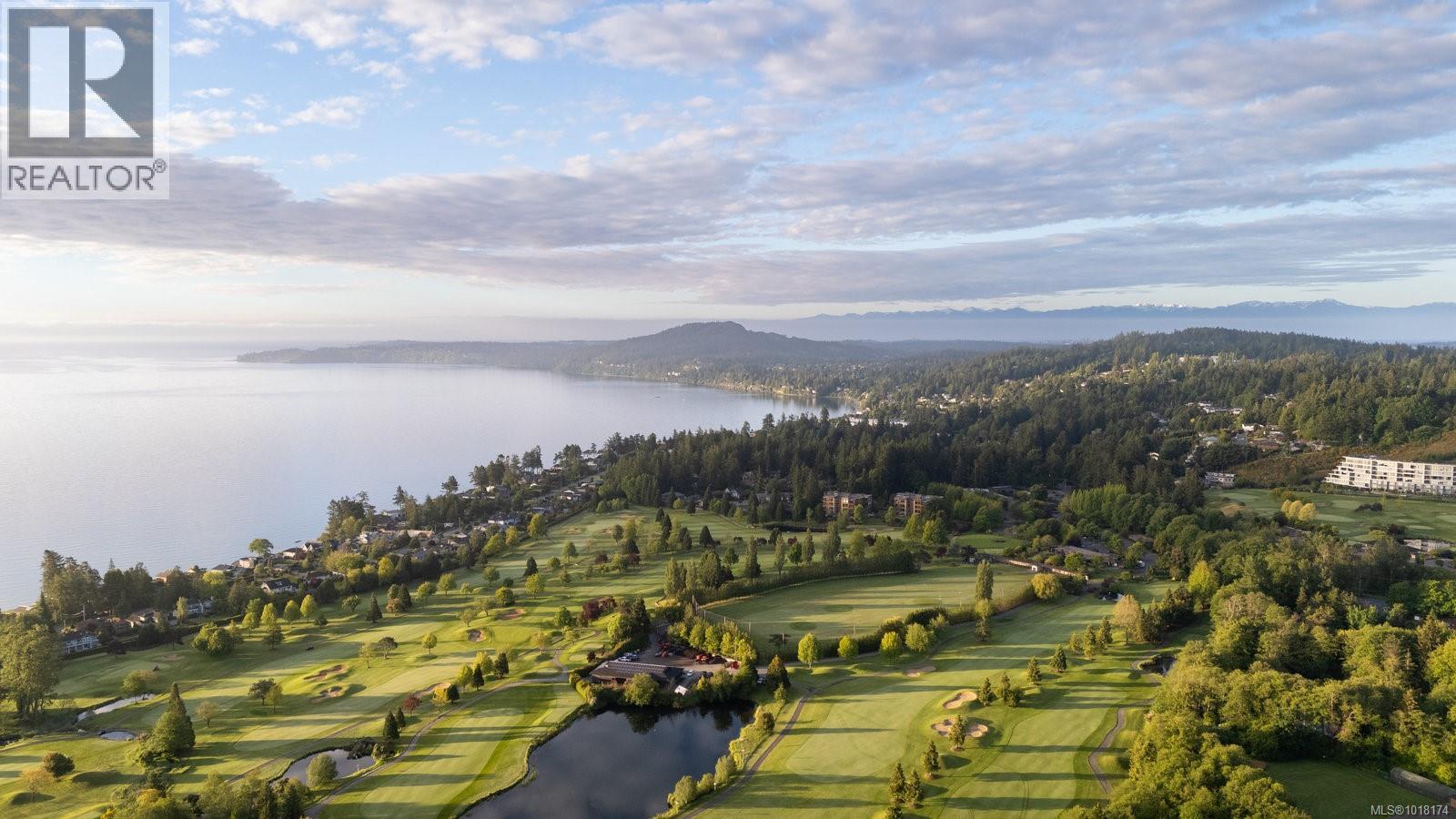  5055 Lochside Drive, Saanich