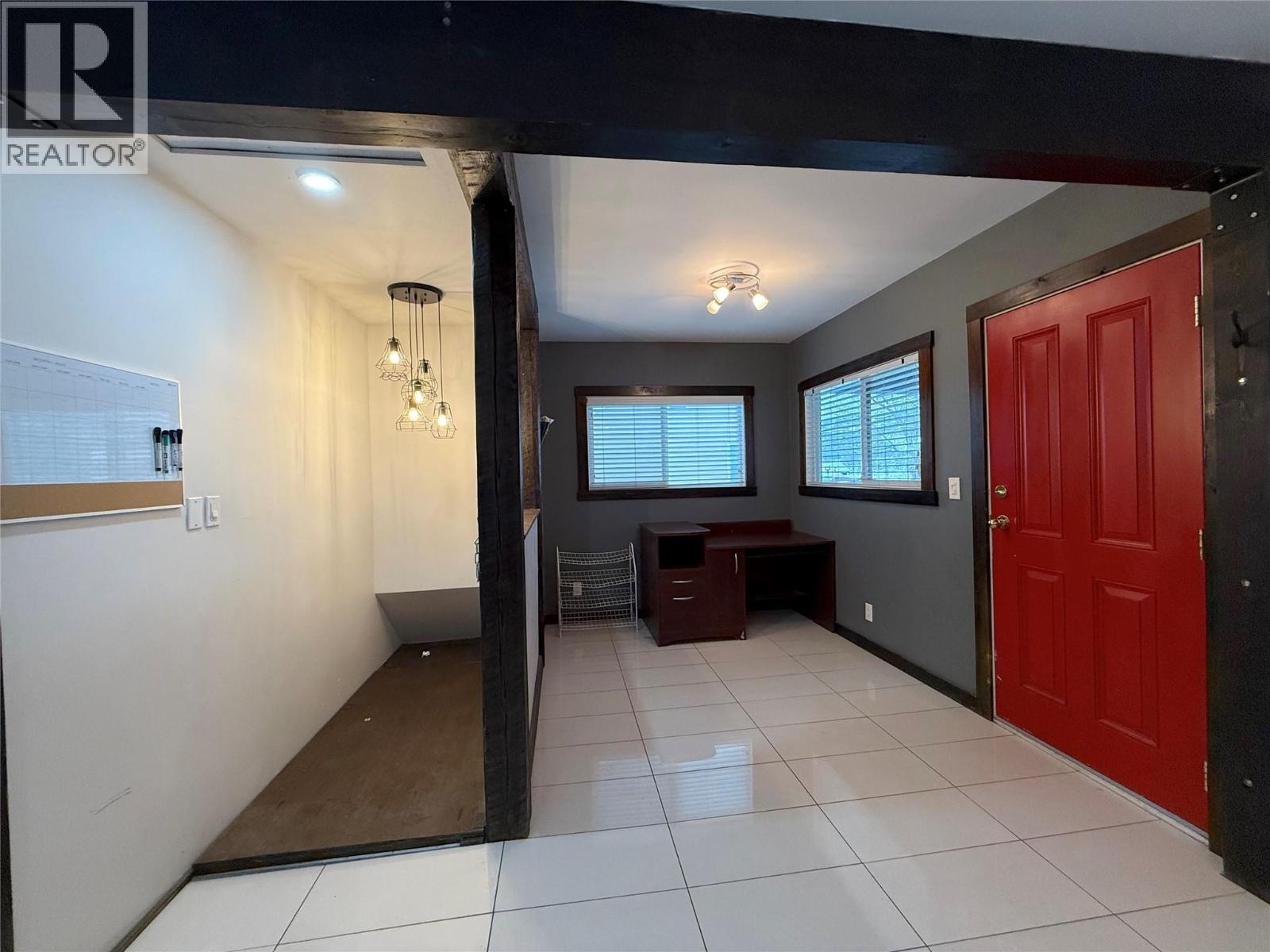 327 ROYAL Avenue, Kamloops