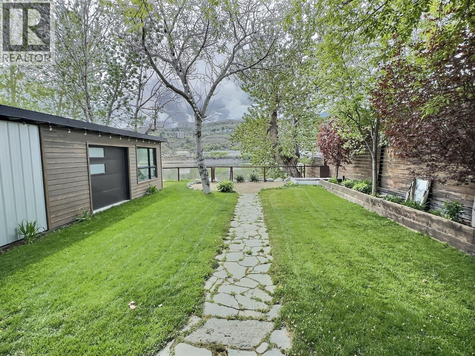 327 ROYAL Avenue, Kamloops