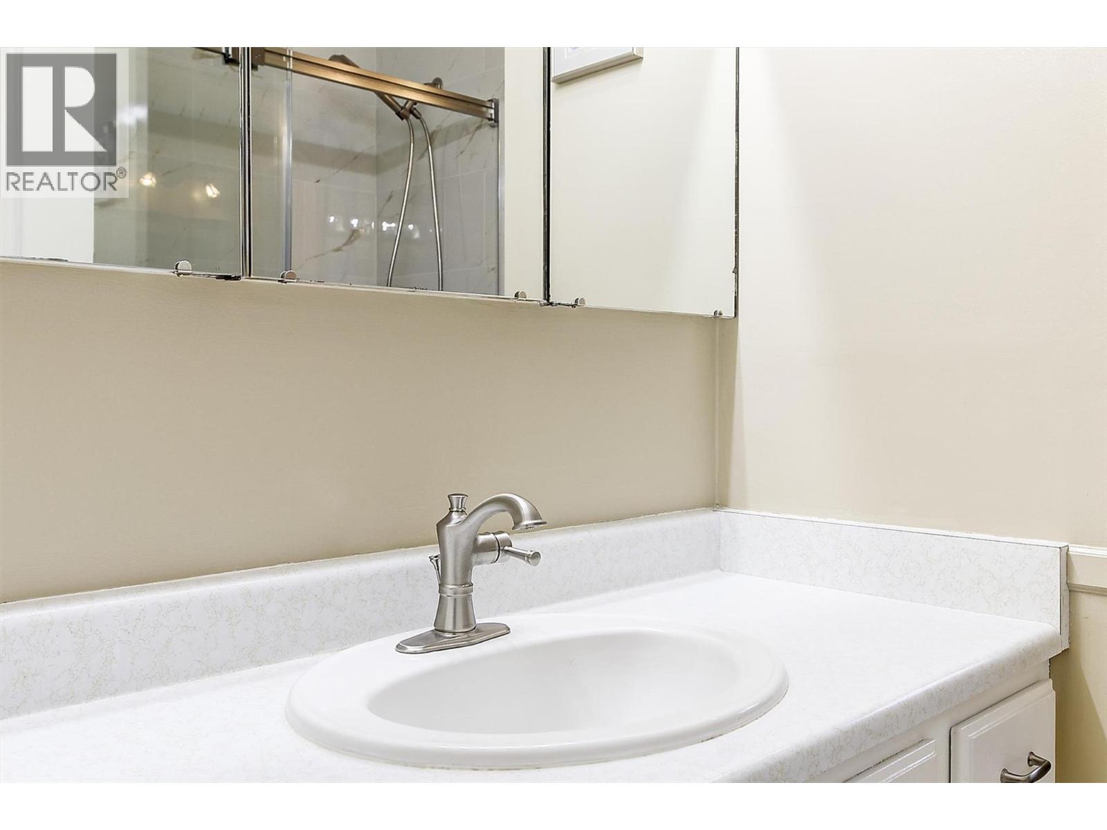  2030 Wilkinson Street, Kelowna