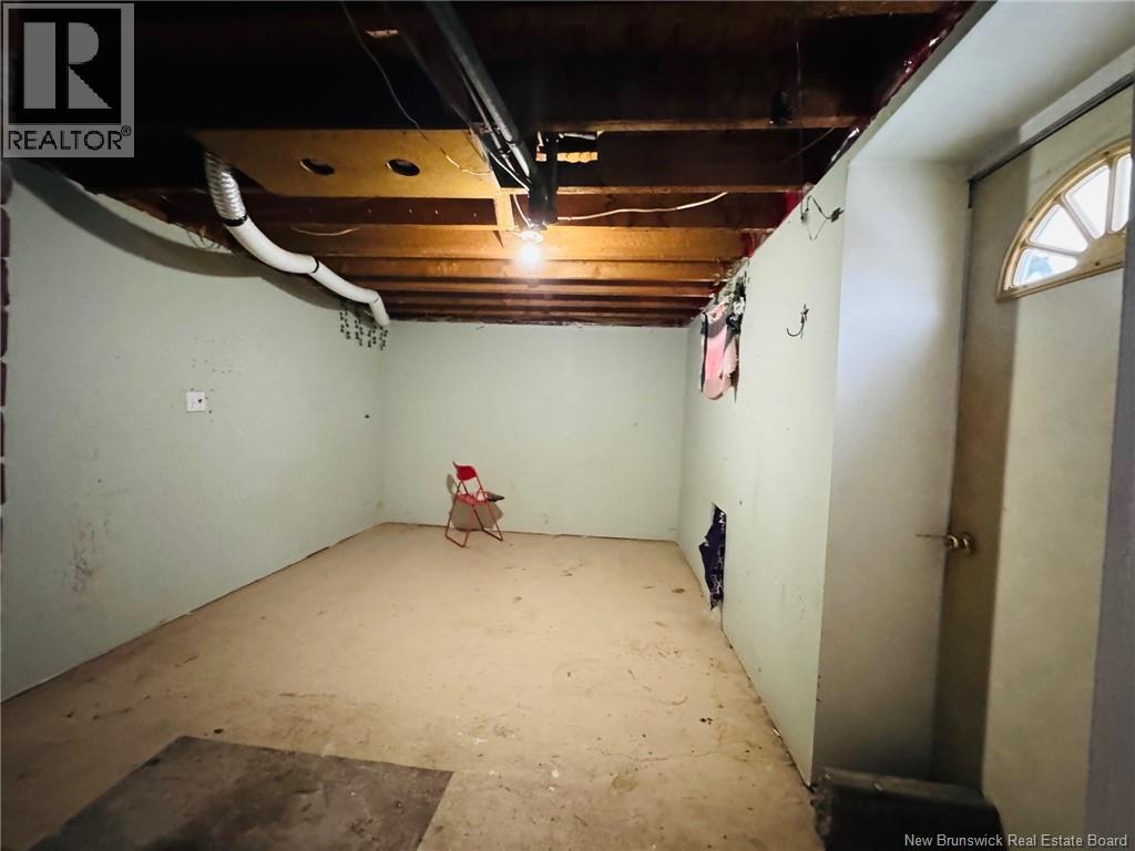 369 Adelaide Street — photo 11