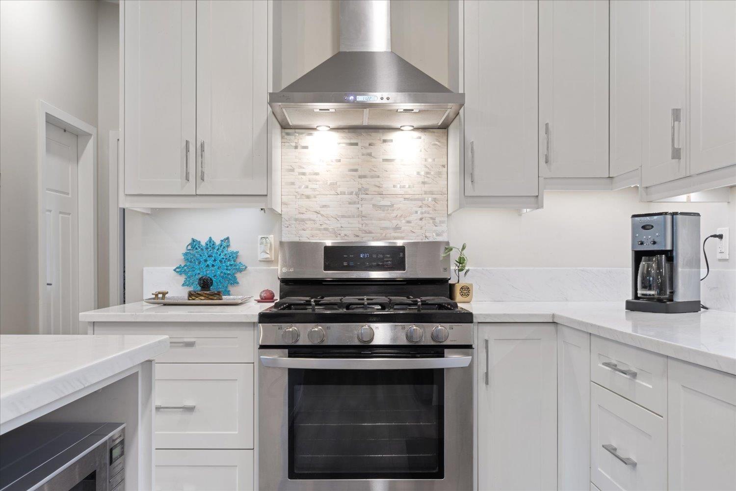 60 53480 BRIDAL FALLS ROAD, Bridal Falls, Rosedale