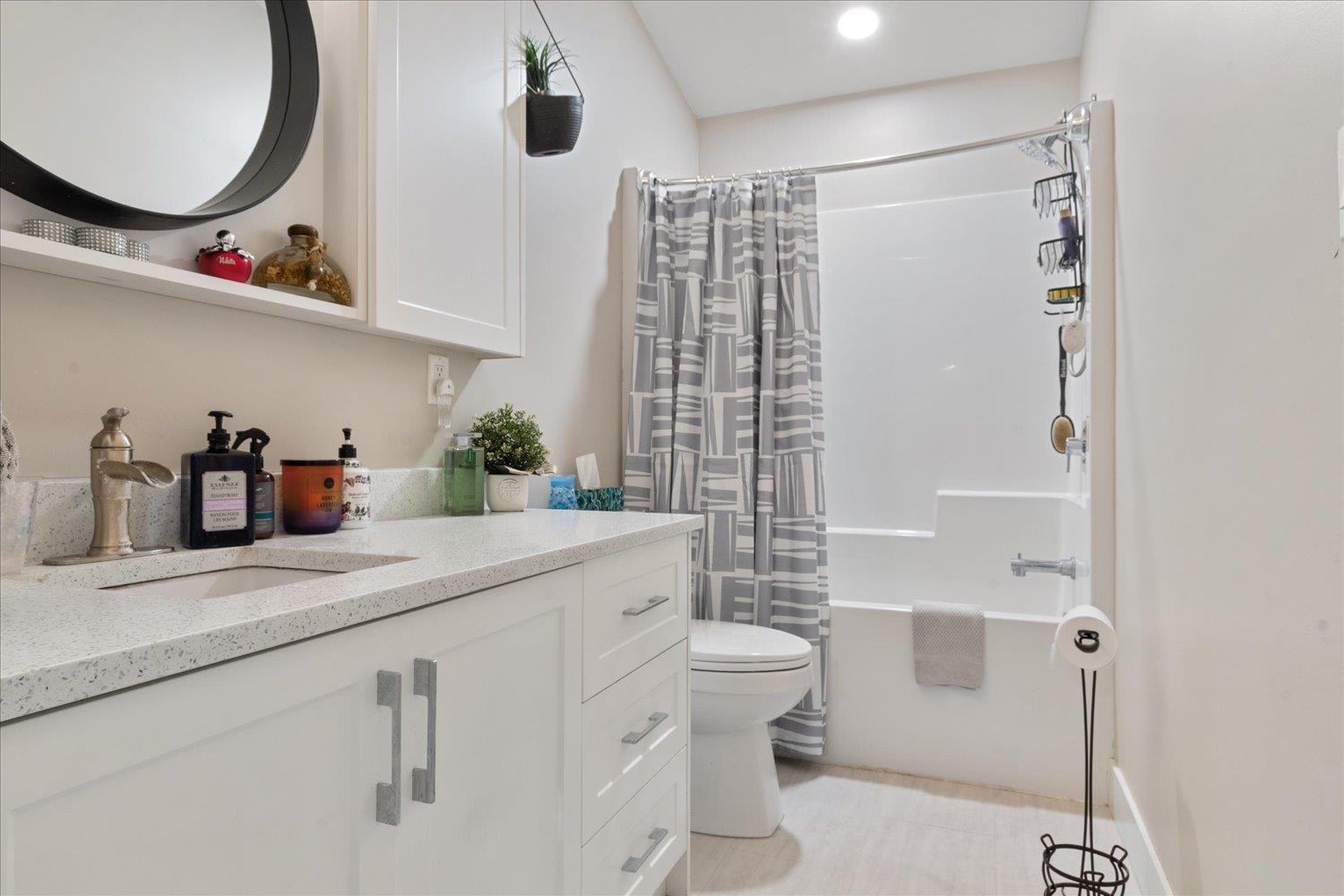 60 53480 BRIDAL FALLS ROAD, Bridal Falls, Rosedale