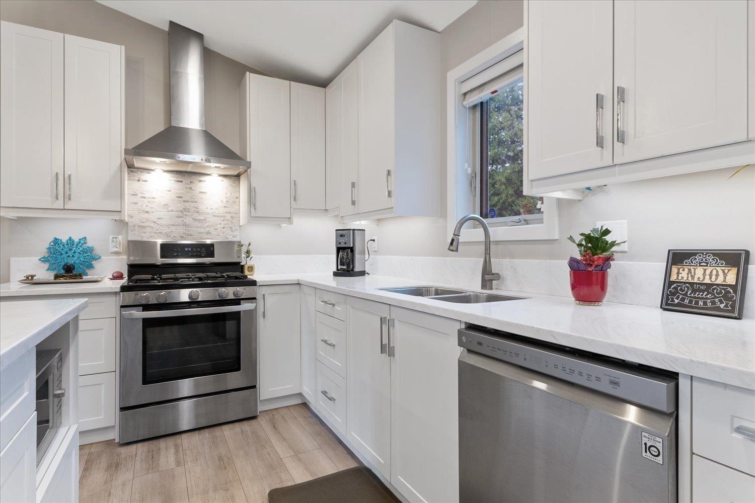 60 53480 BRIDAL FALLS ROAD, Bridal Falls, Rosedale