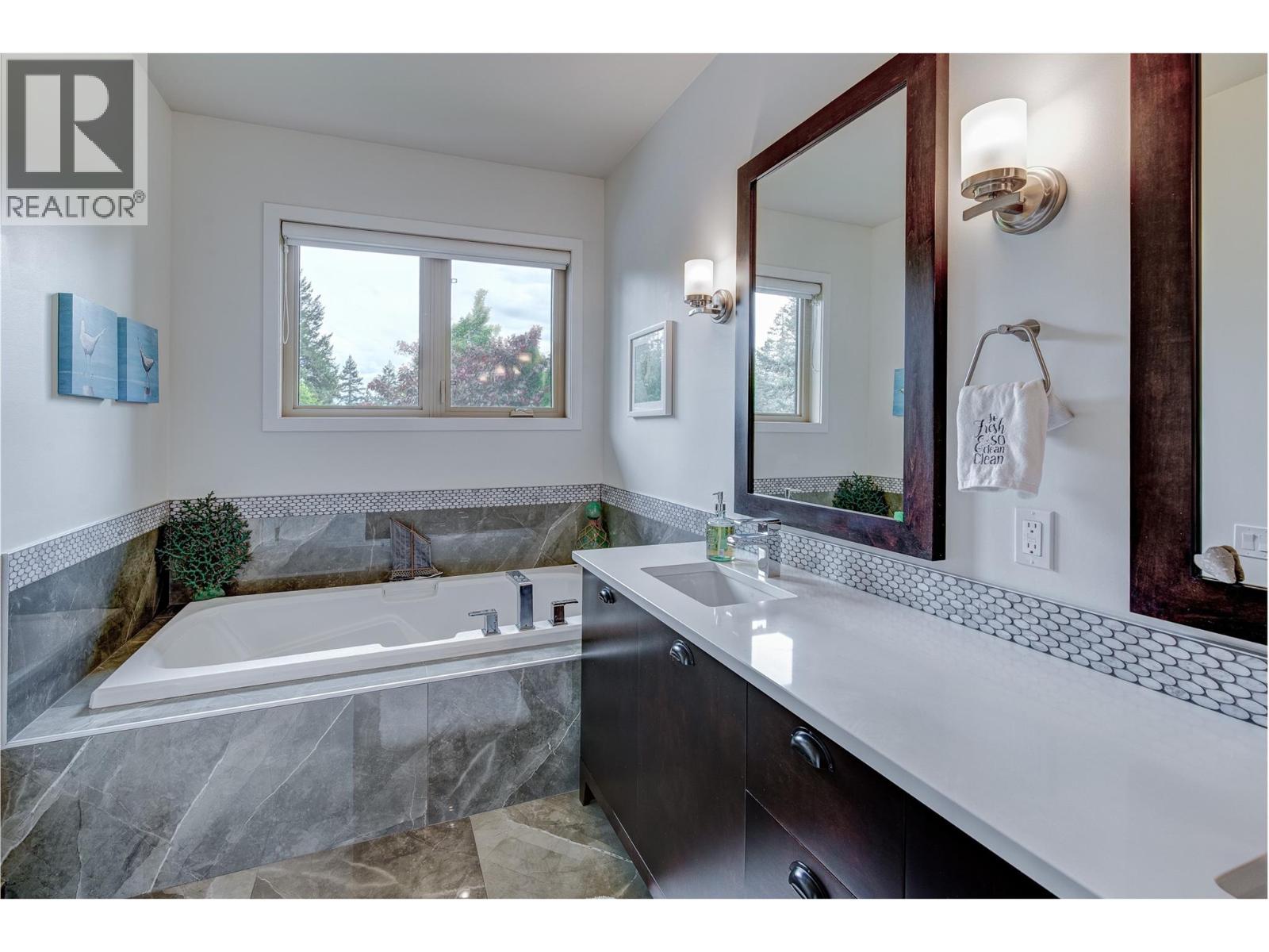 2387 Tallus Ridge Drive, West Kelowna