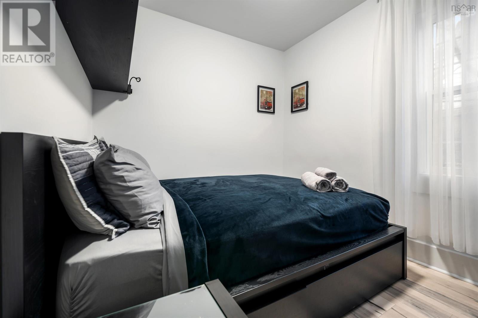 Property 27 of 47 of 140 Maple Avenue